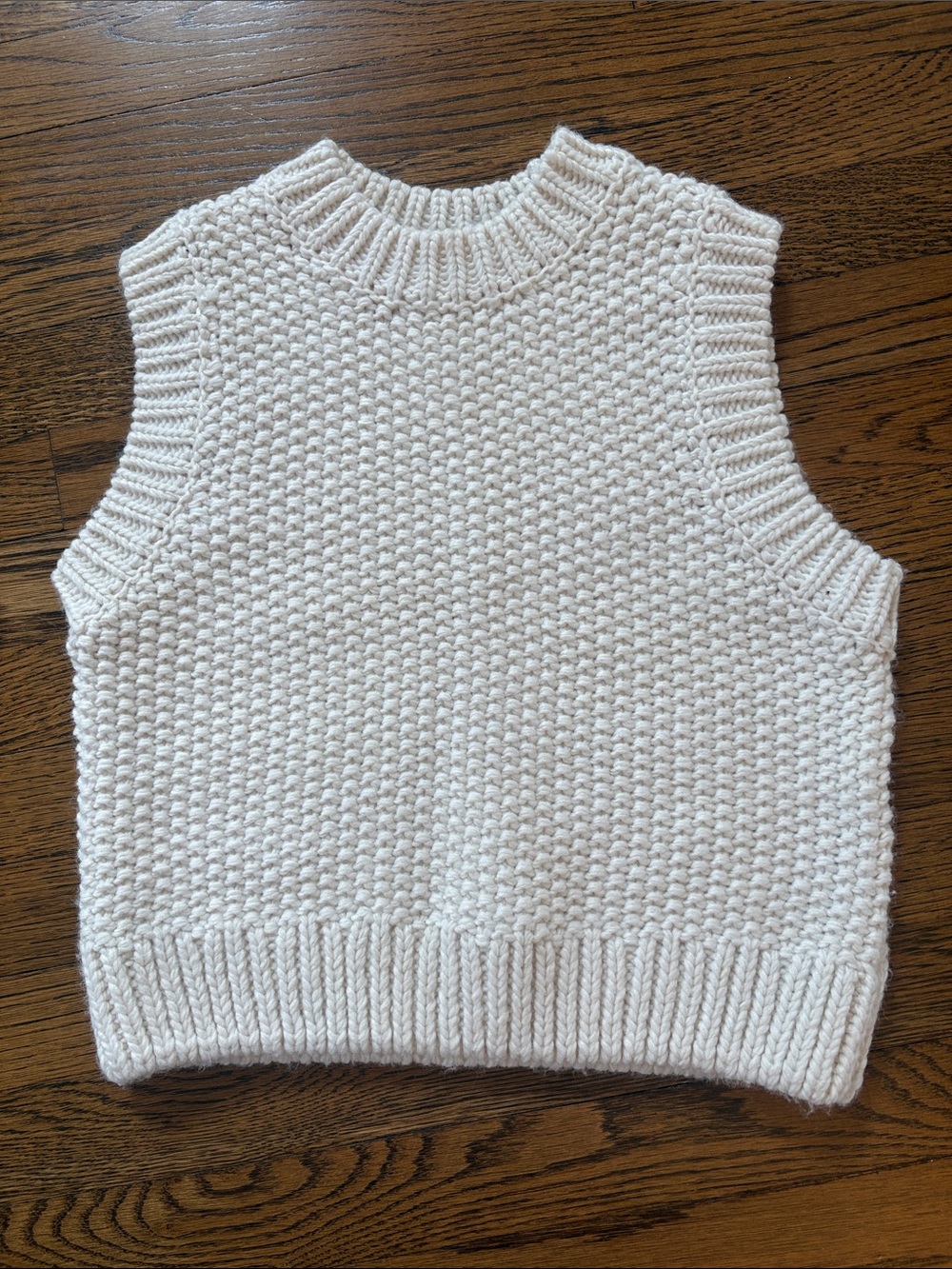 H&M Sleeveless Cream Knit Sweater Vest, xS